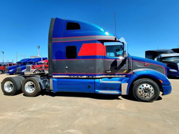 2020 Peterbilt 579-5