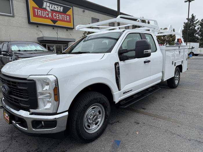 2025 Ford F-350-1