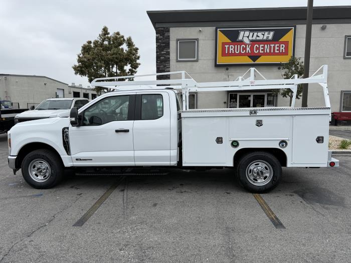 2025 Ford F-350-2