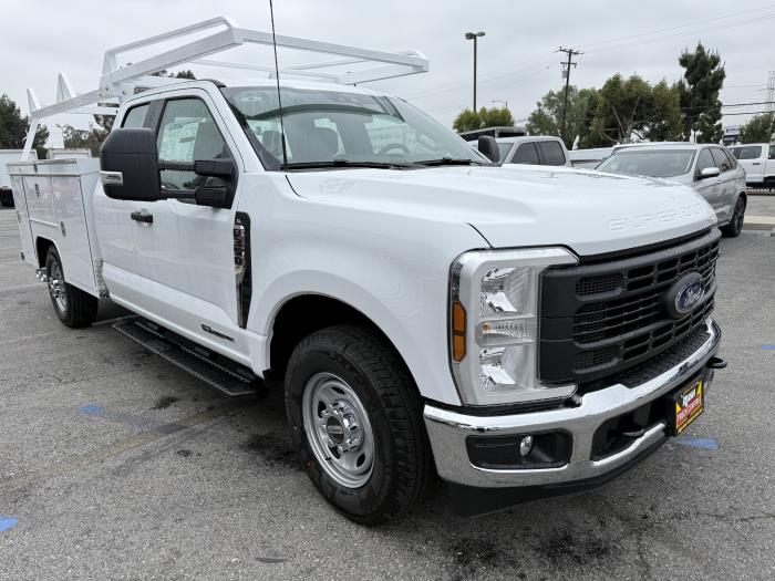 2025 Ford F-350-6