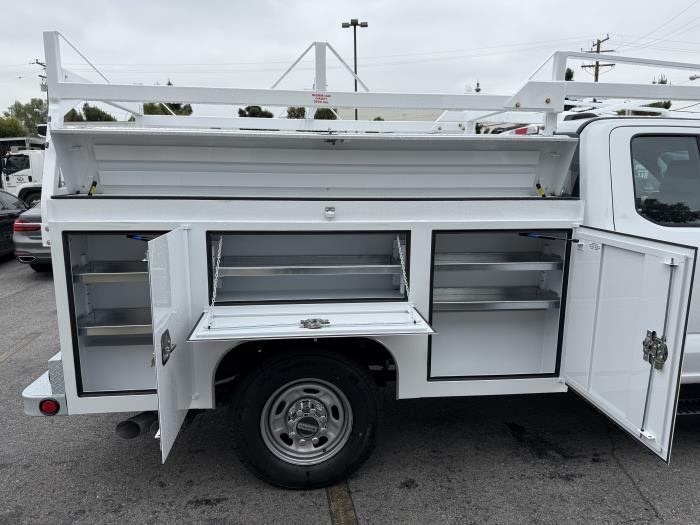 2025 Ford F-350-16