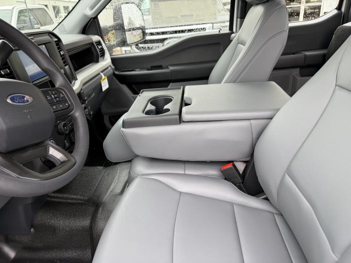 2025 Ford F-350-28