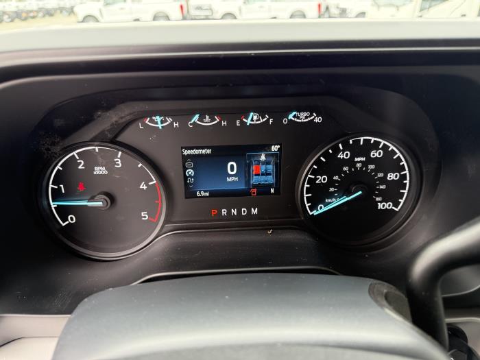 2025 Ford F-350-34