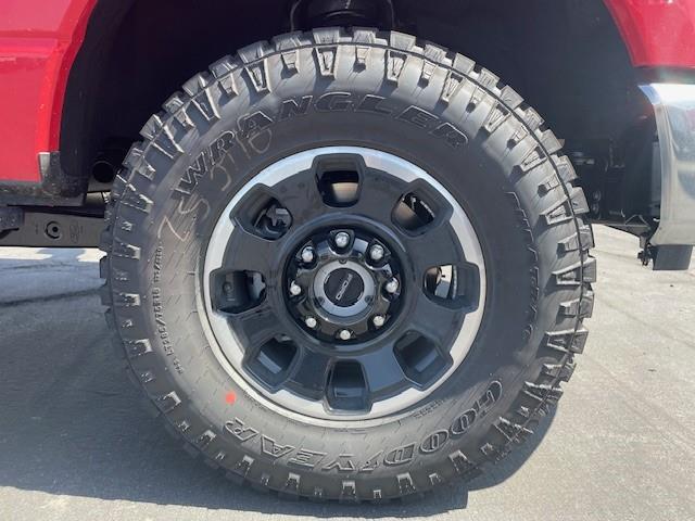 2025 Ford F-350-5