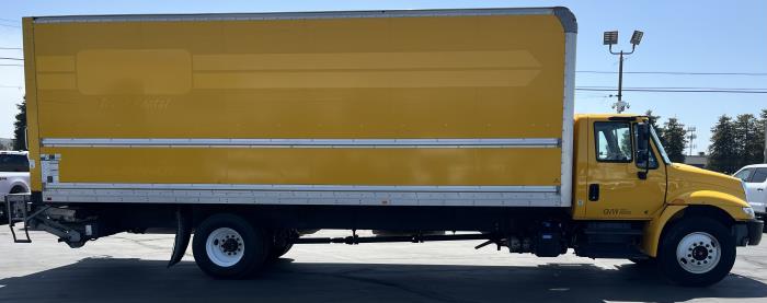 2019 International 4300-8