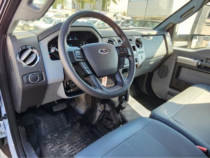 2025 Ford F-750-18