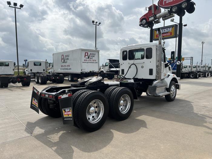 2020 Peterbilt 567-5