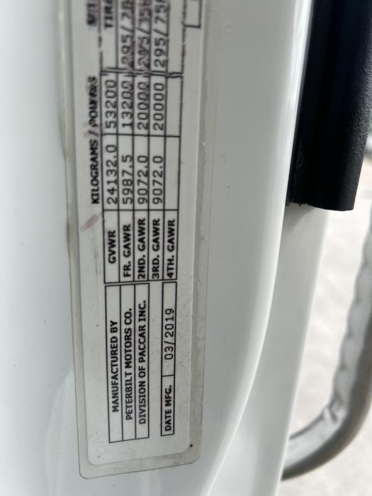 2020 Peterbilt 567-26