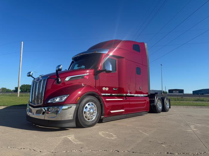 2026 Peterbilt 579-1