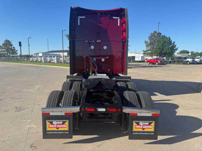 2026 Peterbilt 579-8
