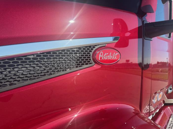 2026 Peterbilt 579-9