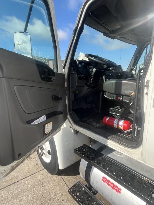 2020 International MV607-10