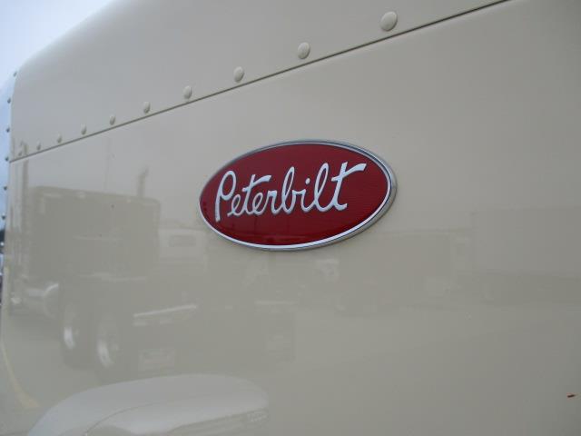 2026 Peterbilt 589-3