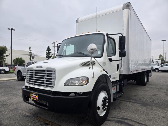 2019 Freightliner Business Class M2 106-1