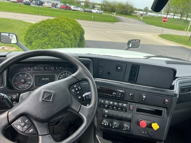 2020 International LT625-12