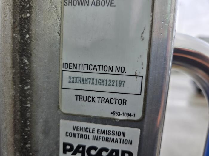 2016 Kenworth T370-8