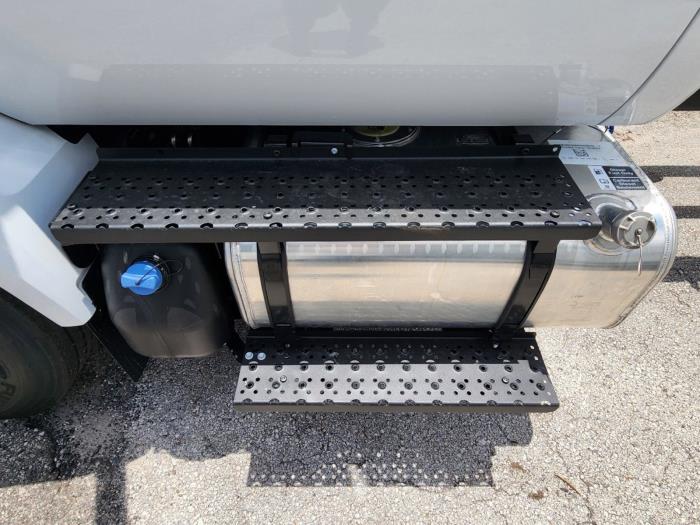 2026 Ford F-750-10