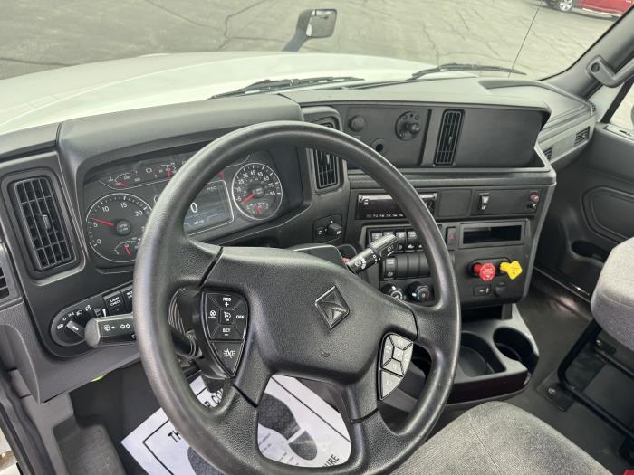 2020 International LT625-8