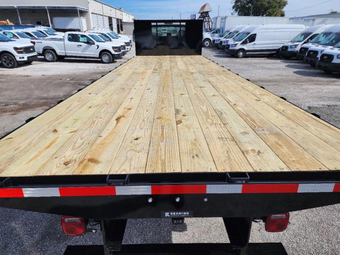 2025 Ford F-750-14