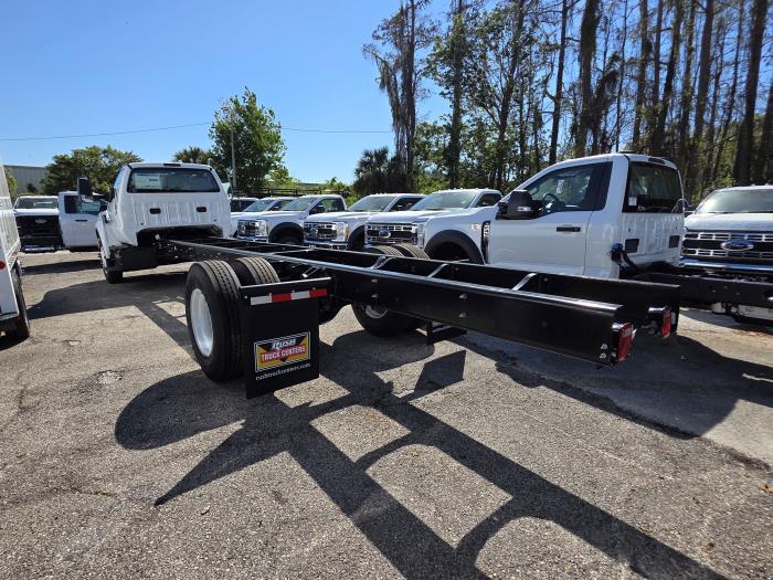 2026 Ford F-750-6