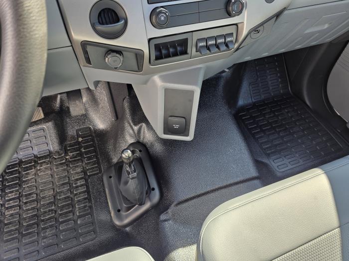 2026 Ford F-750-16