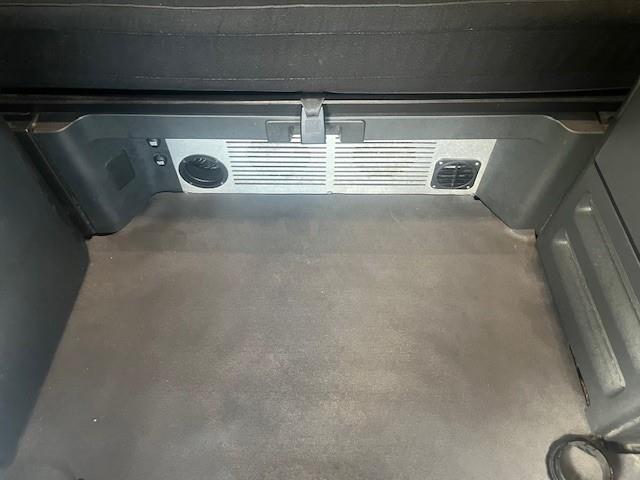 2021 Freightliner Cascadia-24