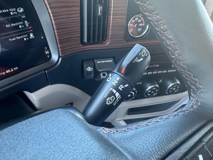 2026 Peterbilt 579-19