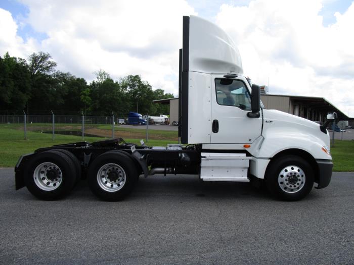 2020 International LT625-10