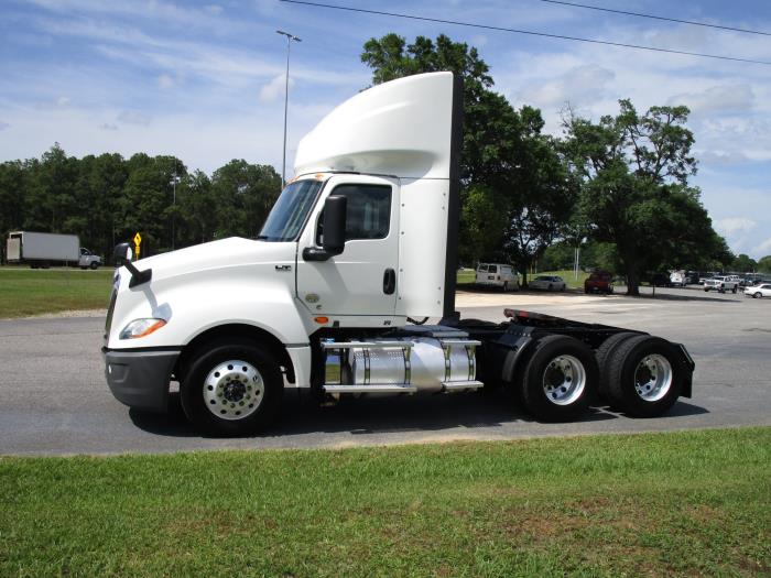 2020 International LT625-5