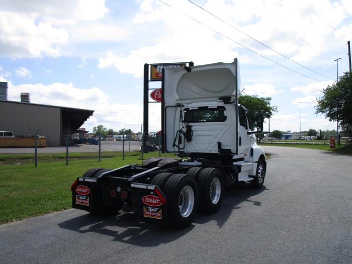 2020 International LT625-8