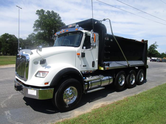 2020 International HX620-4
