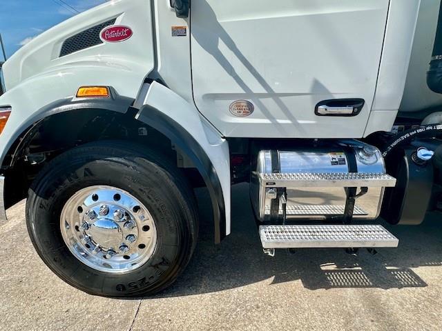 2024 Peterbilt 548-7