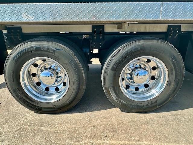 2024 Peterbilt 548-11