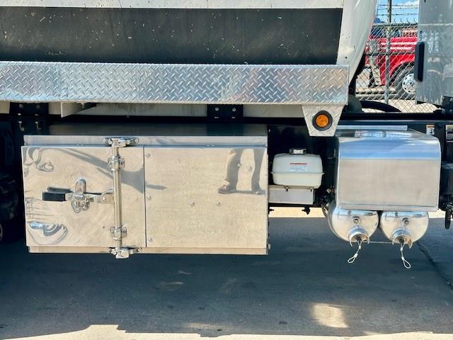 2024 Peterbilt 548-13