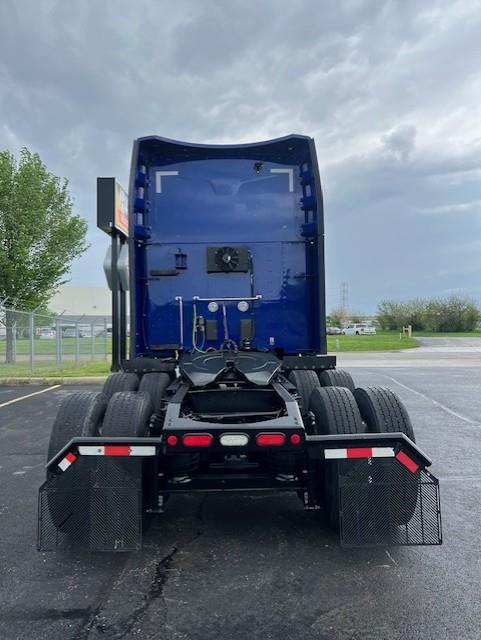 2022 Peterbilt 579-6