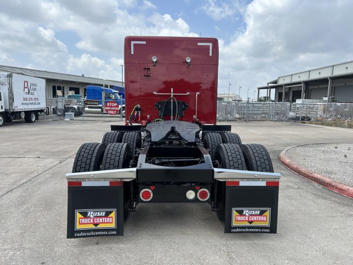 2019 Peterbilt 579-4
