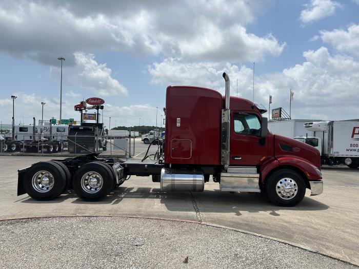 2019 Peterbilt 579-6