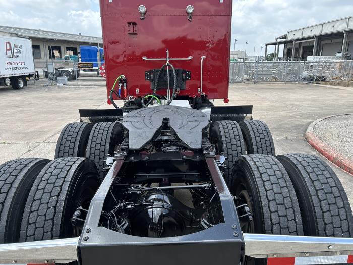 2019 Peterbilt 579-13