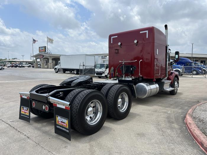 2020 Peterbilt 579-5