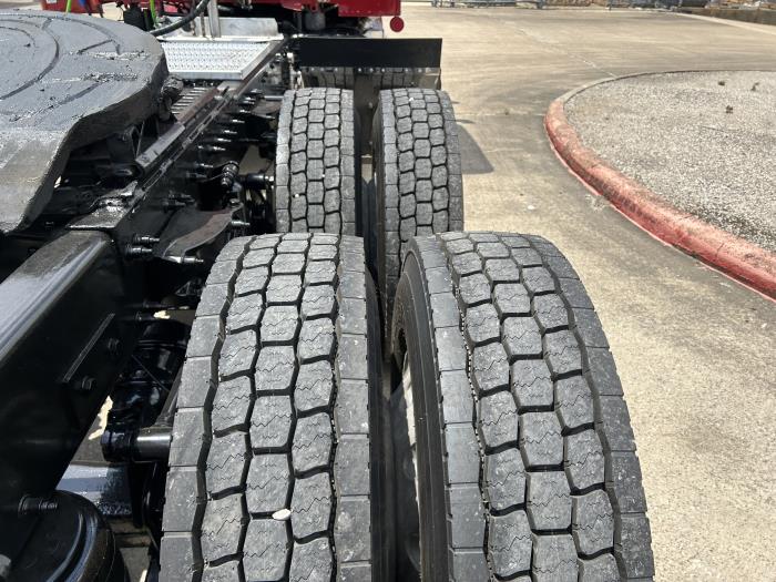 2020 Peterbilt 579-12