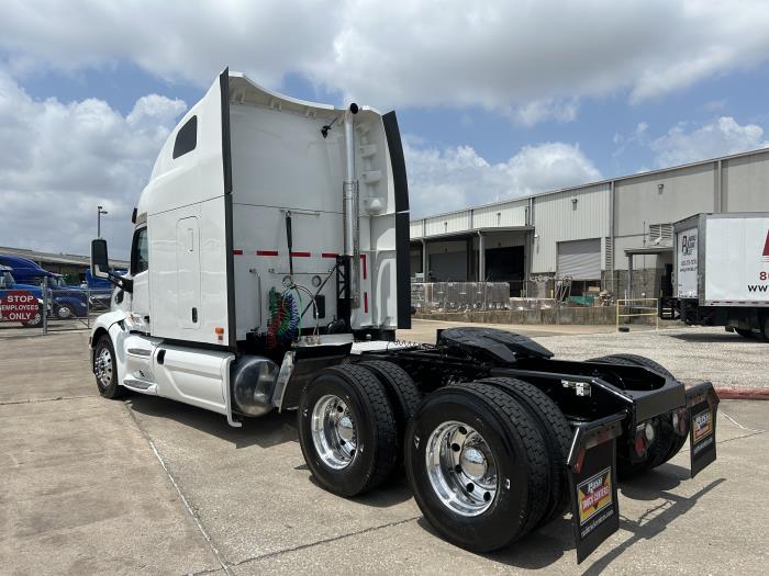 2020 Peterbilt 579-3