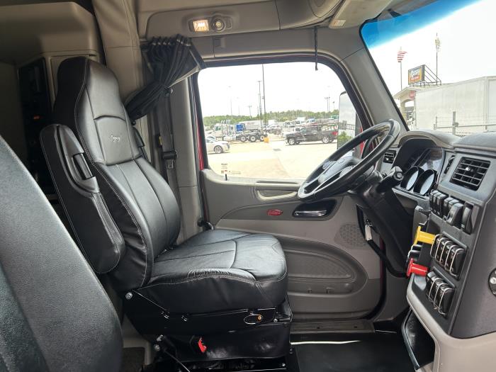 2020 Peterbilt 579-24