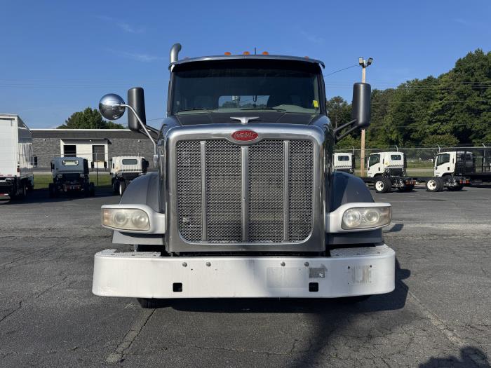 2020 Peterbilt 567-3