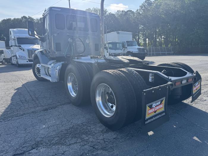 2020 Peterbilt 567-8