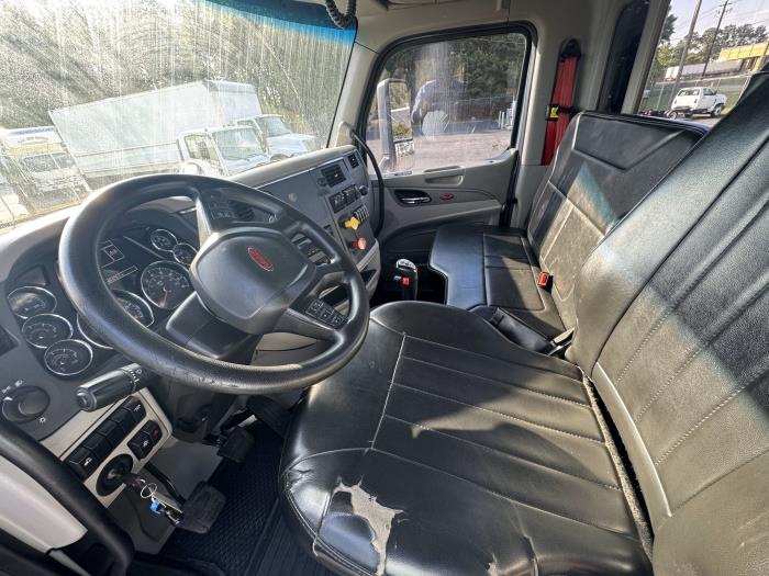 2020 Peterbilt 567-11