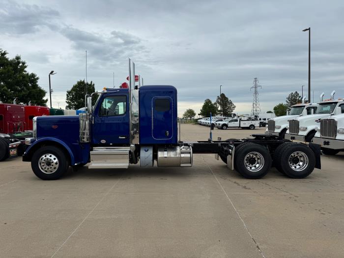 2026 Peterbilt 589-2