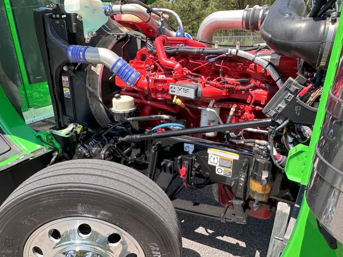 2021 Peterbilt 389-13