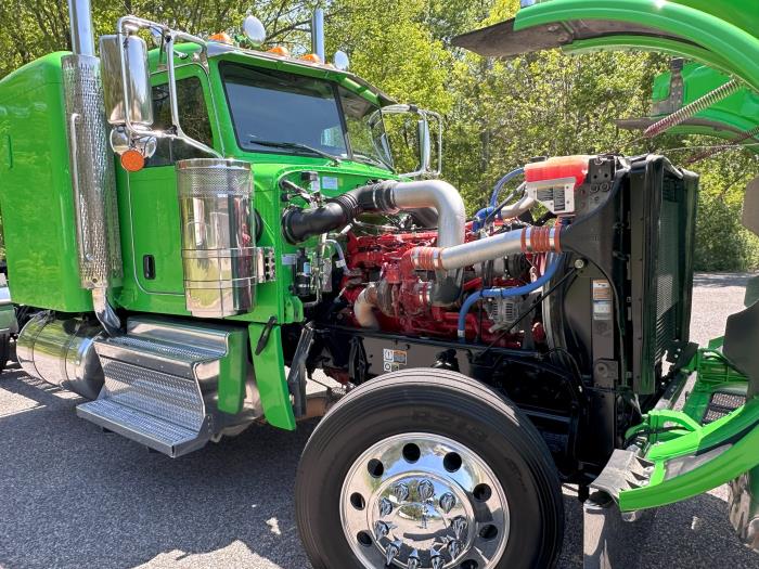 2021 Peterbilt 389-14