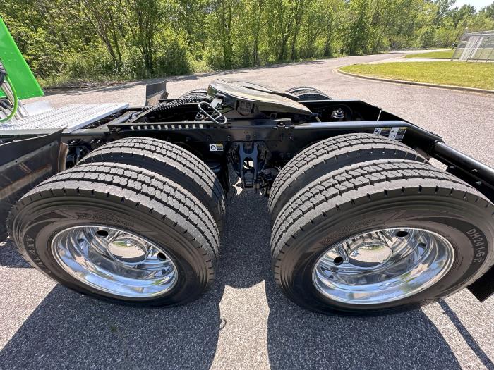 2021 Peterbilt 389-3