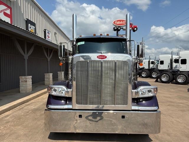 2026 Peterbilt 589-3